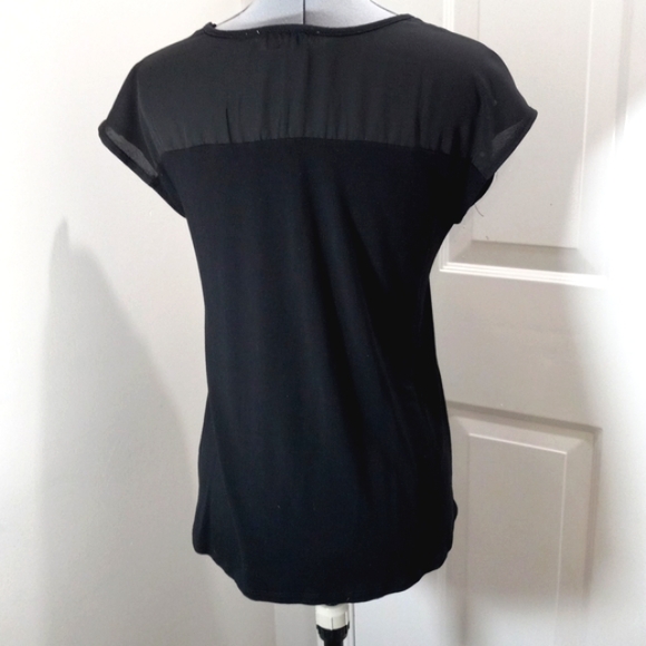 Carol Rose, Size S, Black Top with gold grommets on the shoulder. - Picture 5 of 7